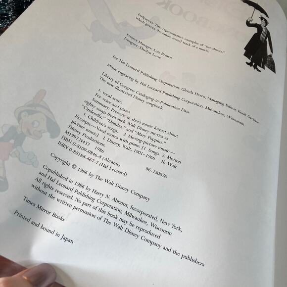 Vintage 80s The New Illustrated Disney Songbook Vocal Scores w/Piano (1986) - Picture 4 of 6